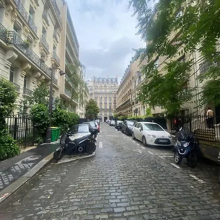 Elegant And Romantic In Luxury Area With Stunning Views Apartment *