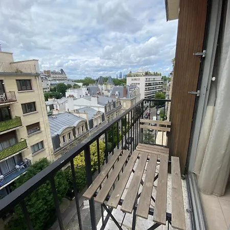 Elegant And Romantic In Luxury Area With Stunning Views
